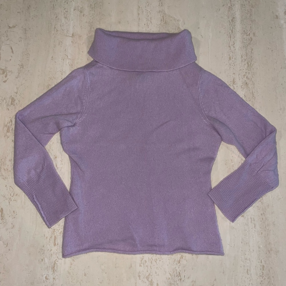 Luxe Arden 100% cashmere lavender sweater